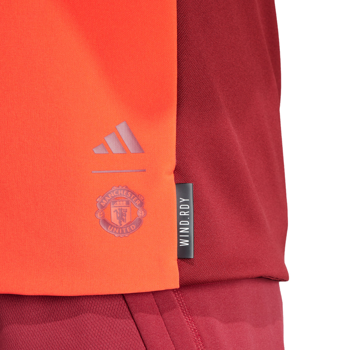 Manchester United European Training Winterised Vest - Burgundy - Kit Captain